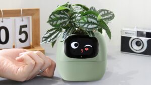 Inteligentna doniczka IVY SMART Inteligentna Doniczka IVY SMART PLANTER Oslonka Na Donice PLANTSIO ZIELONA Marka Bez Marki 300x169